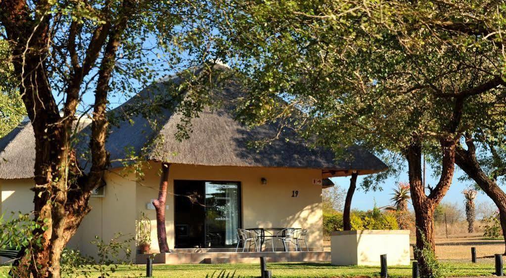 Komati River Chalets Komatipoort Eksteriør bilde